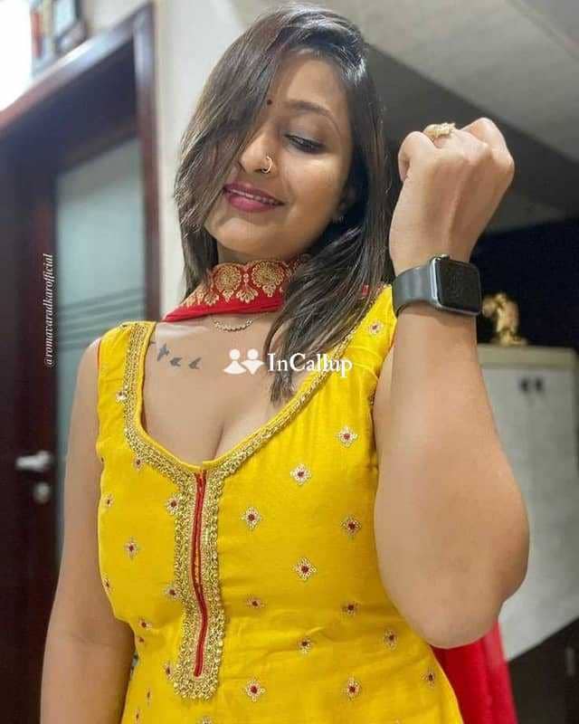youthful black hair and black eyes elite escort in balrampur intimate oral anal service - Call Girls in Balrampur