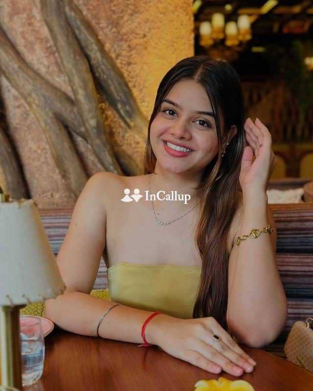 with curvy figure and black eyes available for day and night service hot girl in balrampur - Call Girls in Balrampur