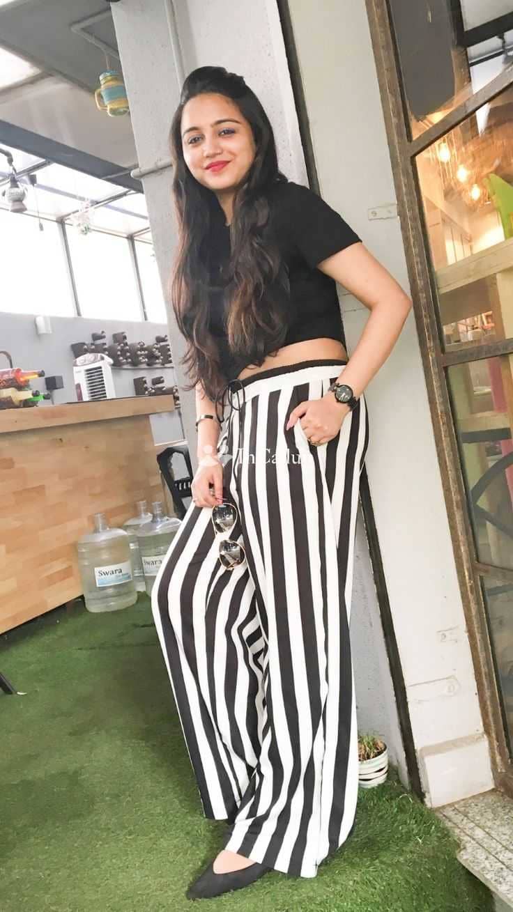 available for outcall seductive known for being creative based in balrampur available now trusted reliable service - Call Girls in Balrampur