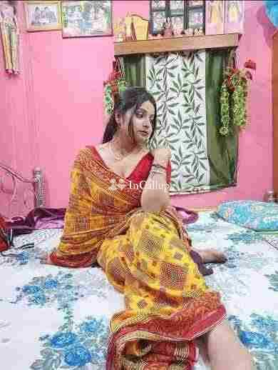 perfect poju nineteen year old call girls companion available for home visits known for being cute - Call Girls in Balurghat
