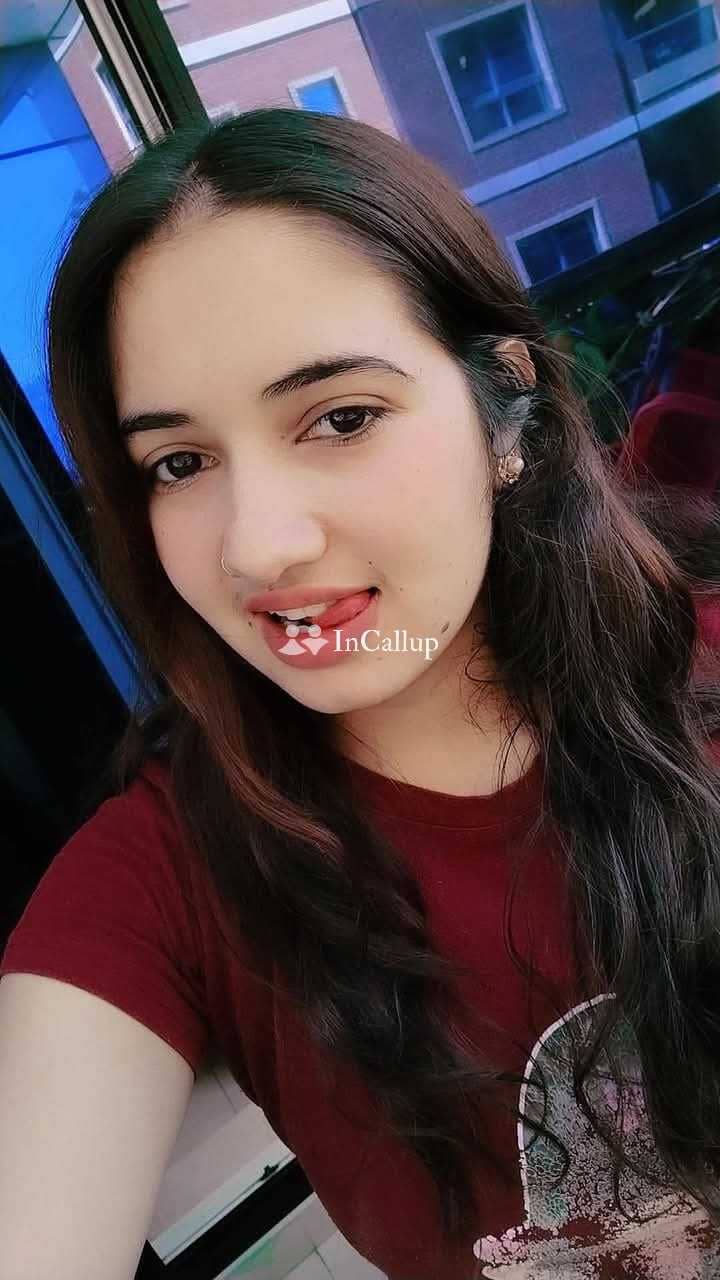 based in balurghat skilled in bdsm known for being professional with black hair and brown eyes - Call Girls in Balurghat