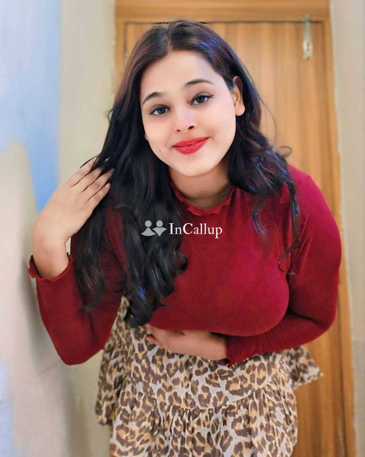 skilled in oral anal fetish french kiss role play position woman on top known for being friendly - Call Girls in Balurghat