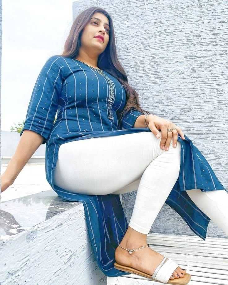 meet neha patel a charming twenty two year old call girls available for short notice available - Call Girls in Balurghat