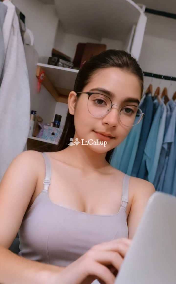 known for being sexy working in bangalore tempting black eyes and black hair available now trusted reliable service - Call Girls in Bangalore