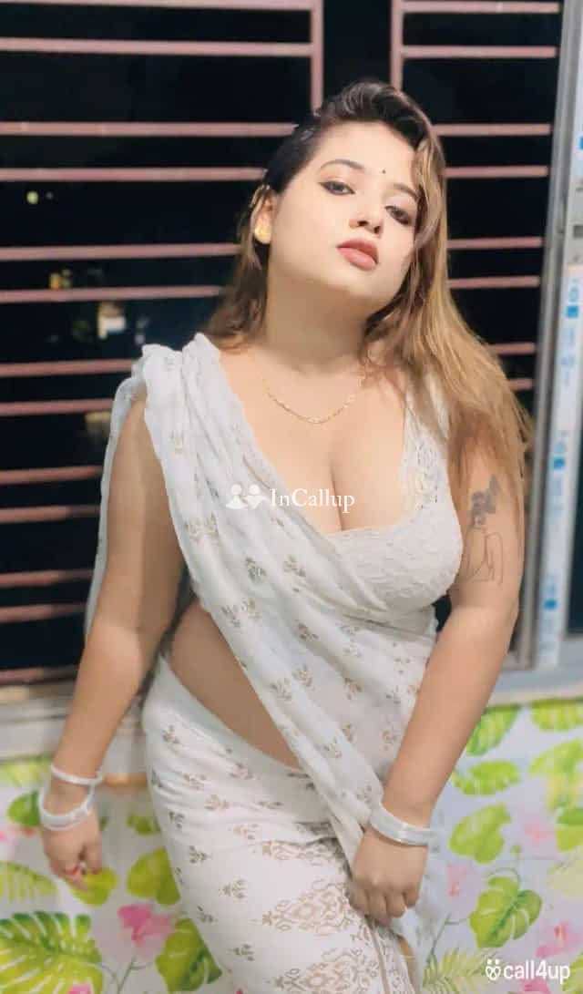 model look with black eyes and black hair available now trusted reliable service - Call Girls in Bangalore