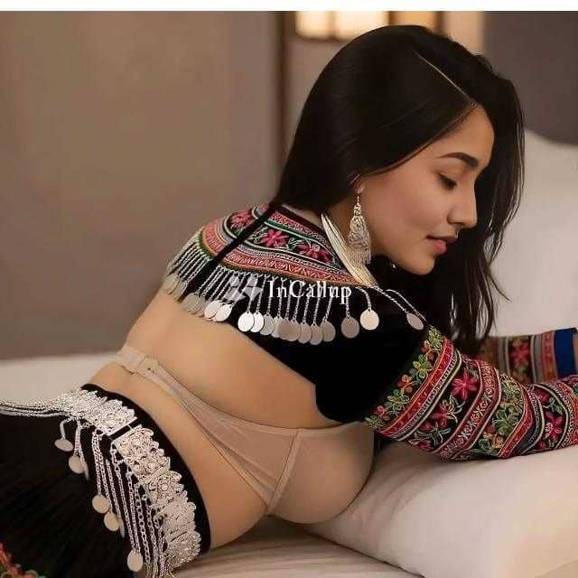 gorgeous smile and blonde hair available for advance booking horny riya twenty six years old call girls girl - Call Girls in Bangalore