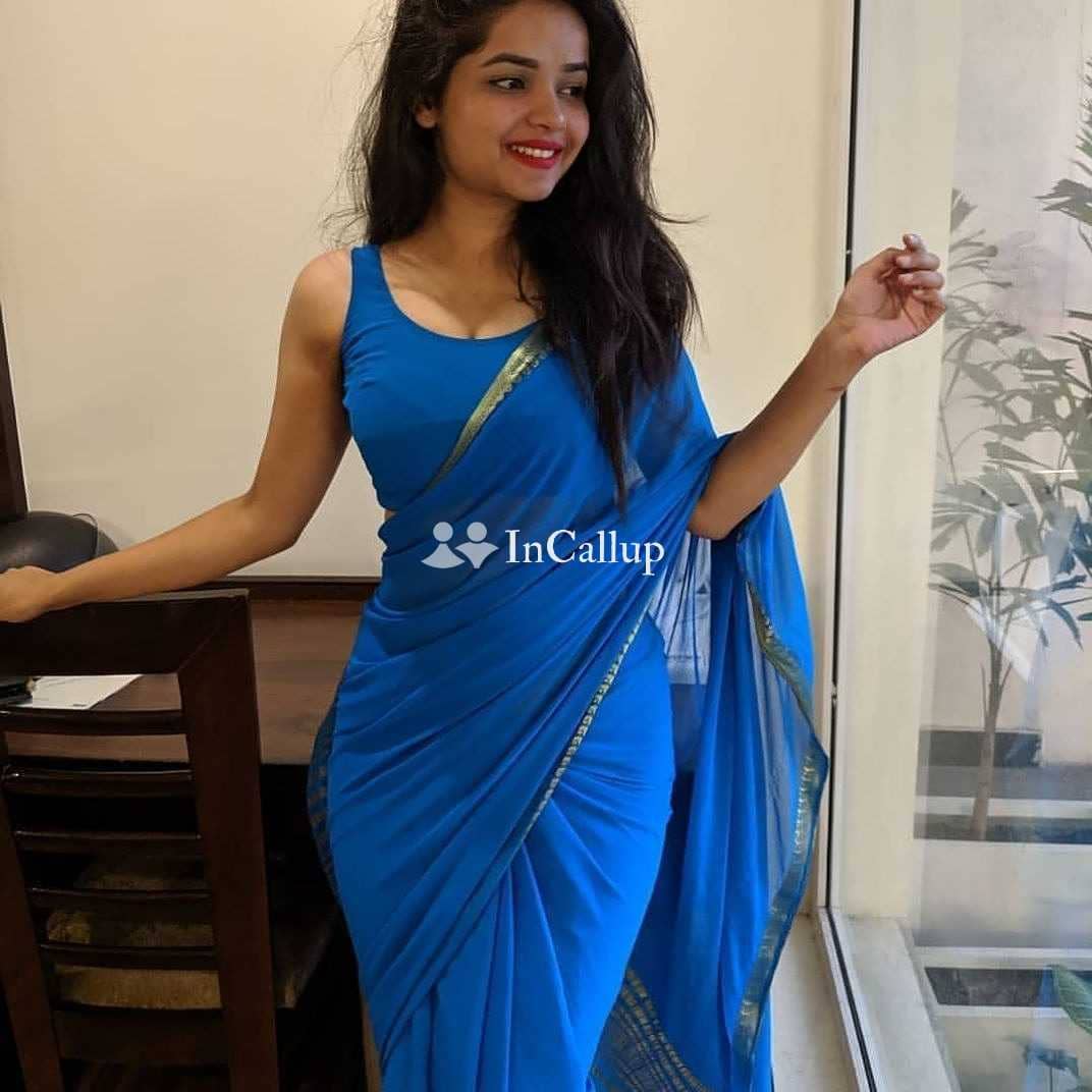 School girl available in cash - Call Girls in Bangalore