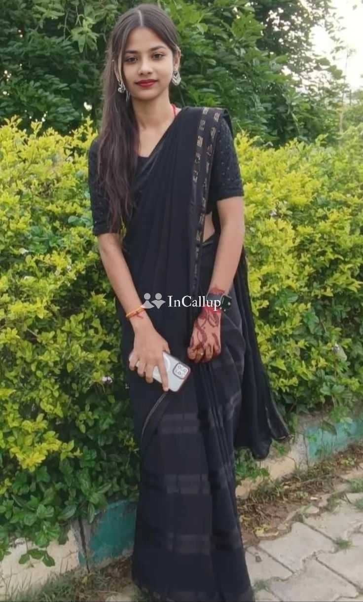 premium escort in bangalore petite with blonde eyes and black hair available now trusted reliable service - Call Girls in Bangalore