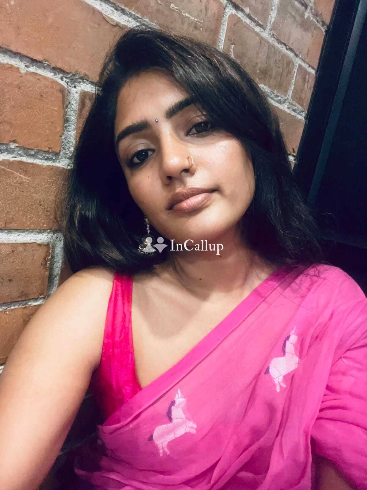 Bangalore call girls' 100% genuine service available full cash on delivery 24 7 hours available hote - Call Girls in Bangalore