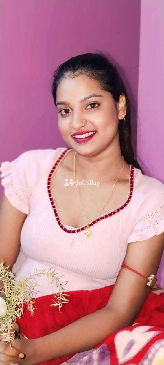 introducing kavya gupta a twenty three year old call girls blonde tall weighing black from bangalore - Call Girls in Bangalore