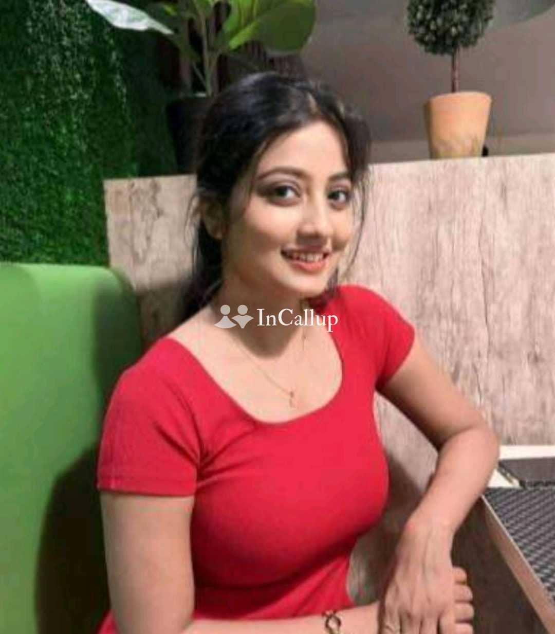 sensational girlfriend experience with 22yearold pooja in bangalore for unforgettable moments and sweet kisses - Call Girls in Bangalore