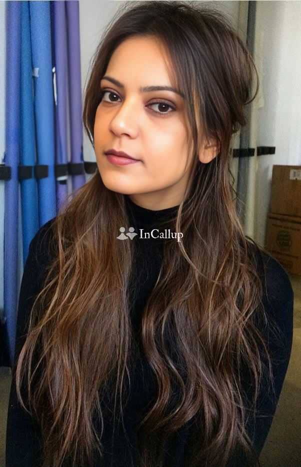 desirable with black hair and black eyes available for incall living in bankura specialized in videocall - Call Girls in Bankura