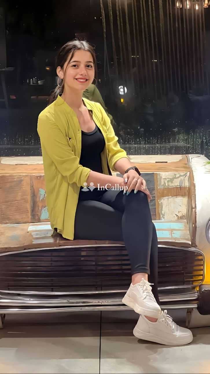 with black hair and black eyes beautiful model in bankura sweet oral anal bdsm girlfriend experience girl - Call Girls in Bankura