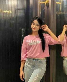 with busty body and auburn eyes known for being playful professional escort in bankura - Call Girls in Bankura