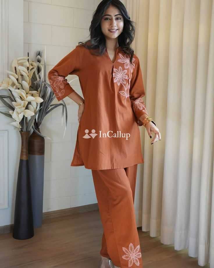 sensual bapatla call girl nineteen year old call girls available for weekend fun - Call Girls in Bapatla