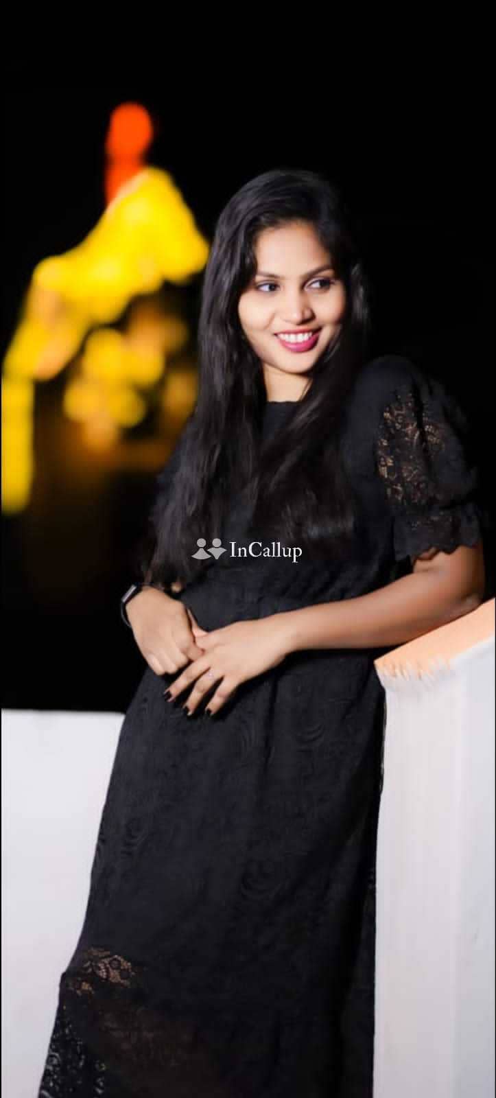 horny sonam twenty one years old call girls girl known for being confident available for flexible hours - Call Girls in Bapatla