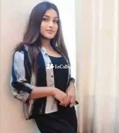 available for both incall and outcall known for being creative with slim body and black hair - Call Girls in Bapatla