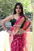 classy call girls low price twenty one year old call girls woman stylish black hair and brown eyes - Call Girls in Bapatla