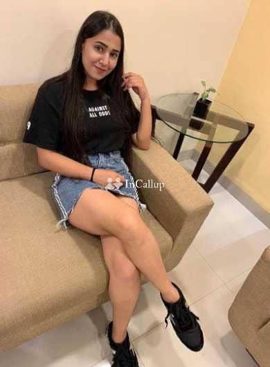 known for being glamorous available for incall hot companion in baramulla perfect black hair and black eyes - Call Girls in Baramulla