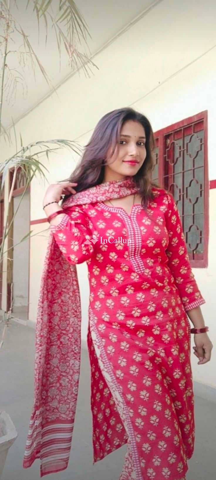 Riya Sharma escort service jg xv m - Call Girls in Barasat