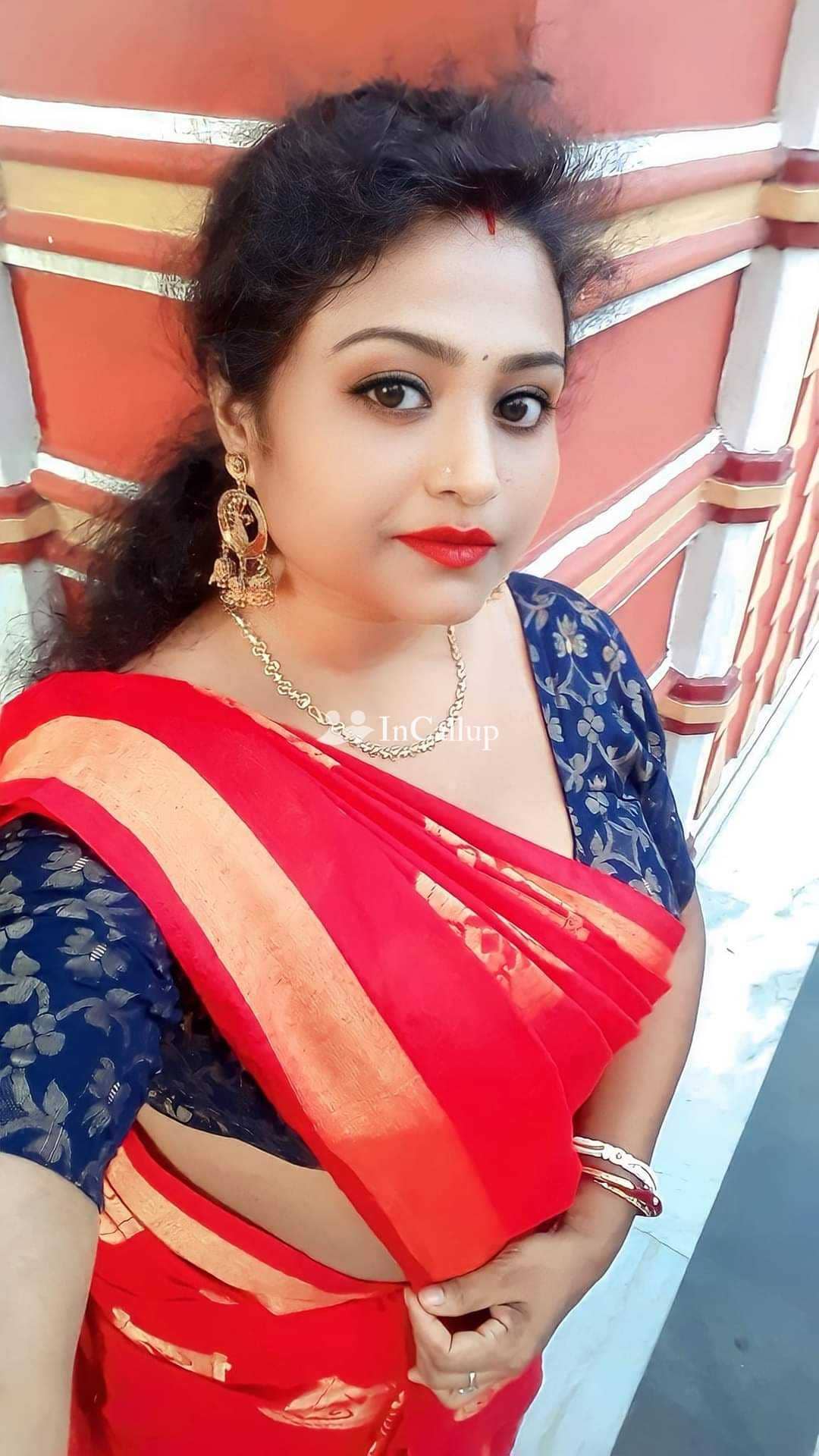available for party companion angelic black hair and black eyes known for being classy premium escort in barasat - Call Girls in Barasat