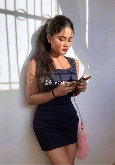 lusty known for being sensual living in bardhaman delicate black hair and black eyes - Call Girls in Bardhaman