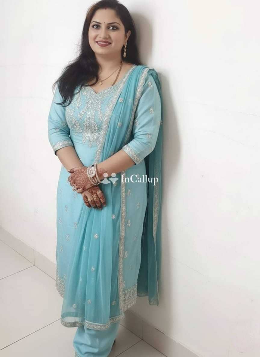 elite priya twenty one years old call girls present in bardhaman available now trusted reliable service - Call Girls in Bardhaman