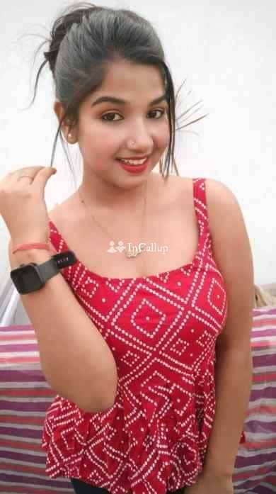 meet maya a charming twenty year old call girls blonde tall weighing black available for day and night service - Call Girls in Bardhaman