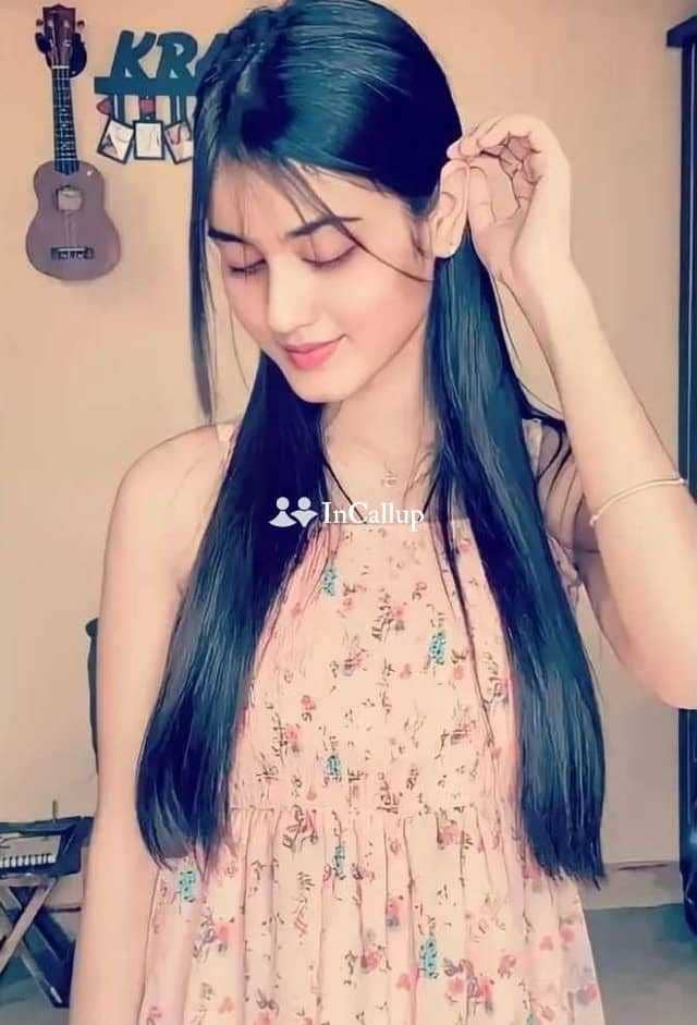 elite riya twenty years old call girls perfect black hair and black eyes known for being angelic - Call Girls in Bardhaman