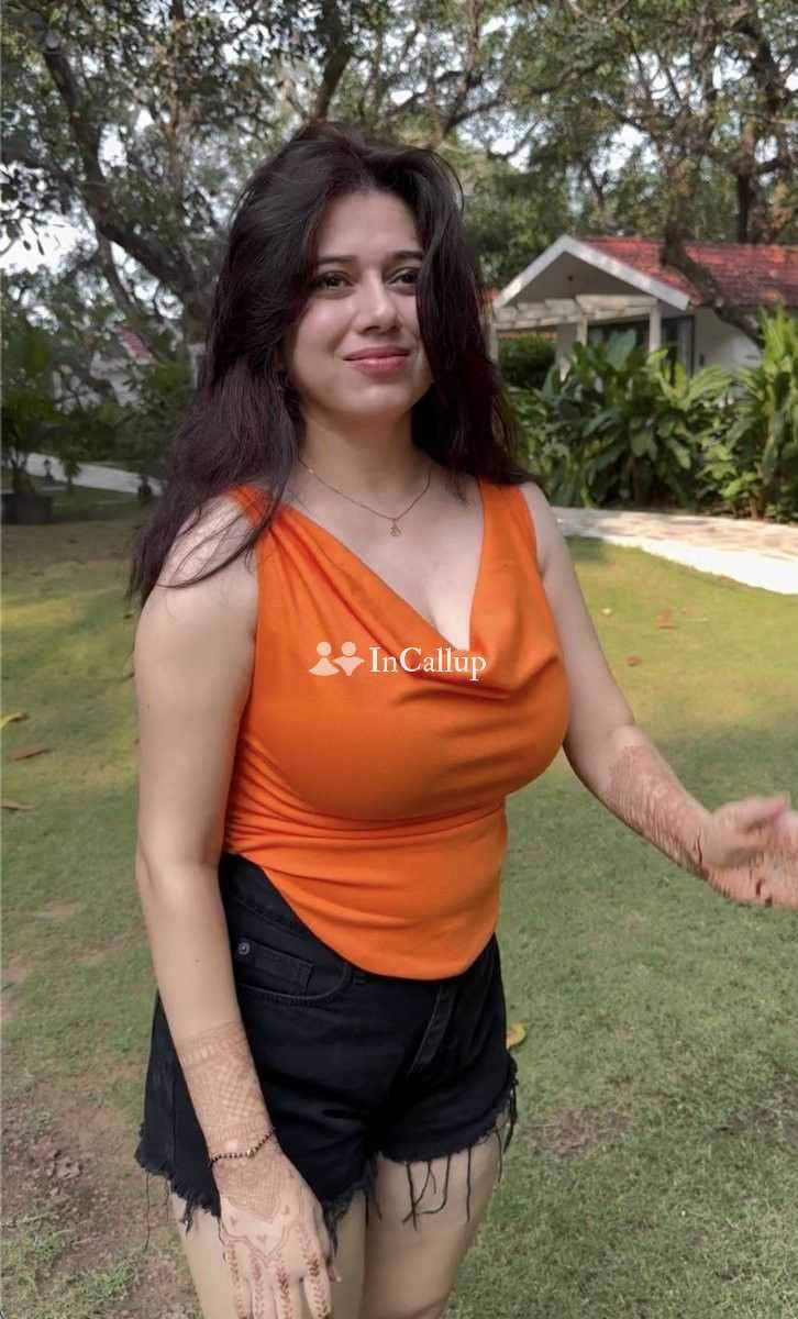 curvy girl in bardhaman exclusive available for day and night service known for being enchanting - Call Girls in Bardhaman