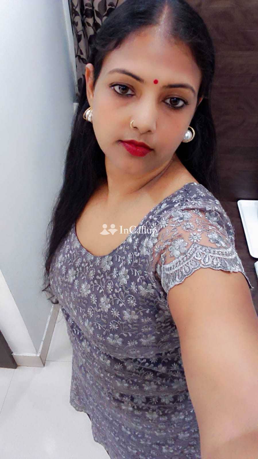 voluptuous with blonde hair and black eyes available now trusted reliable service - Call Girls in Bardhaman