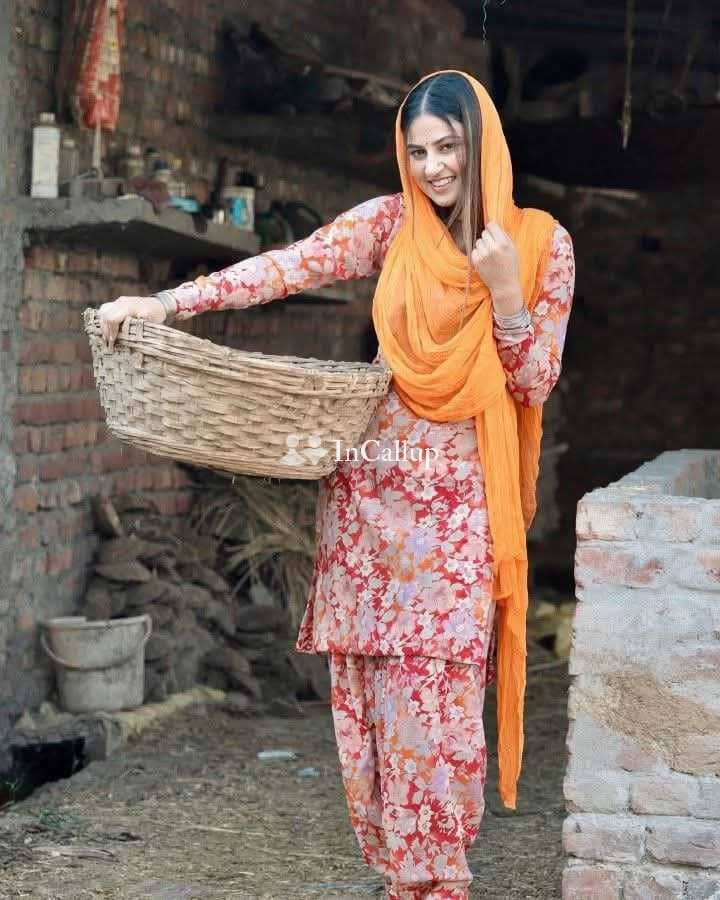 Riya Kumari call girl service 💯❤️💯 full enjoy and unlimited short HD DG tub VB - Call Girls in Bareilly