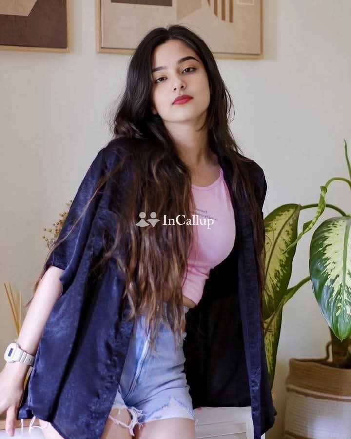 delightful black eyes and brown hair explore sanya stunning twenty year old call girls companion - Call Girls in Bareilly