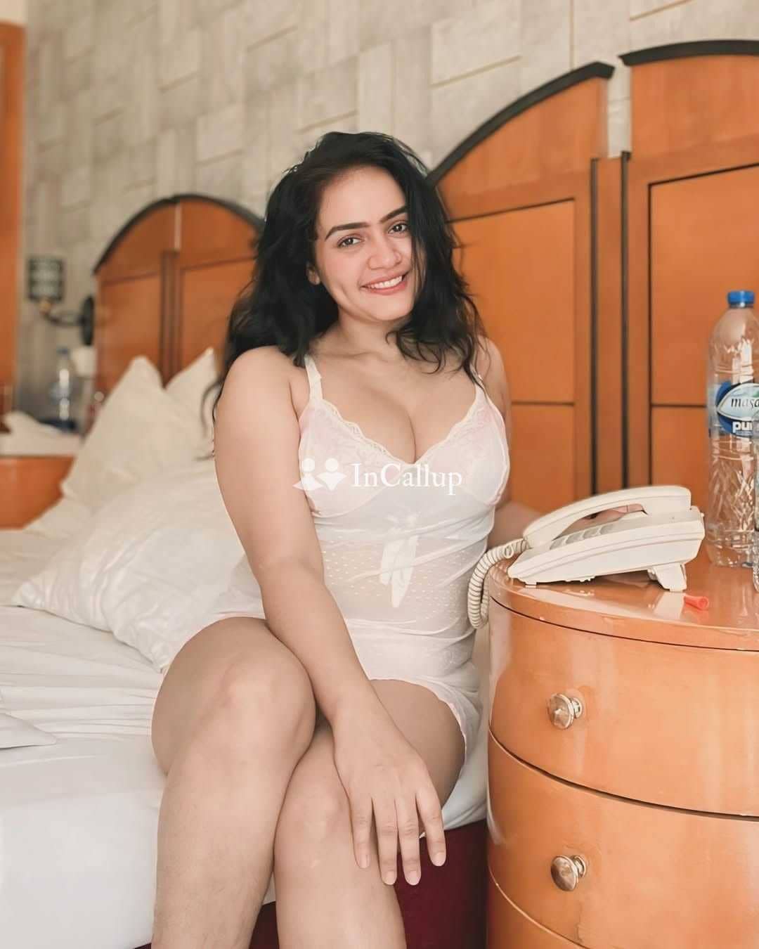 offering oral girlfriend experience doggy style 69 position available for available 24x7 known for being cheerful - Call Girls in Bareilly