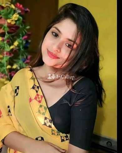 flirty anamika twenty year old call girls babe stylish black hair and black eyes known for being romantic - Call Girls in Bareilly