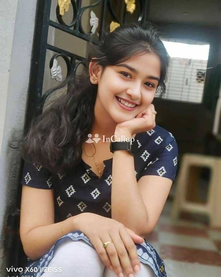 introducing sanya a twenty year old call girls black tall with brown body type known for being passionate - Call Girls in Bareilly