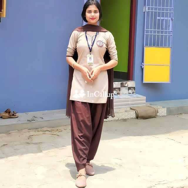 beautiful babe in bargarh adorable black eyes and black hair seductive saloni twenty year old call girls available - Call Girls in Bargarh