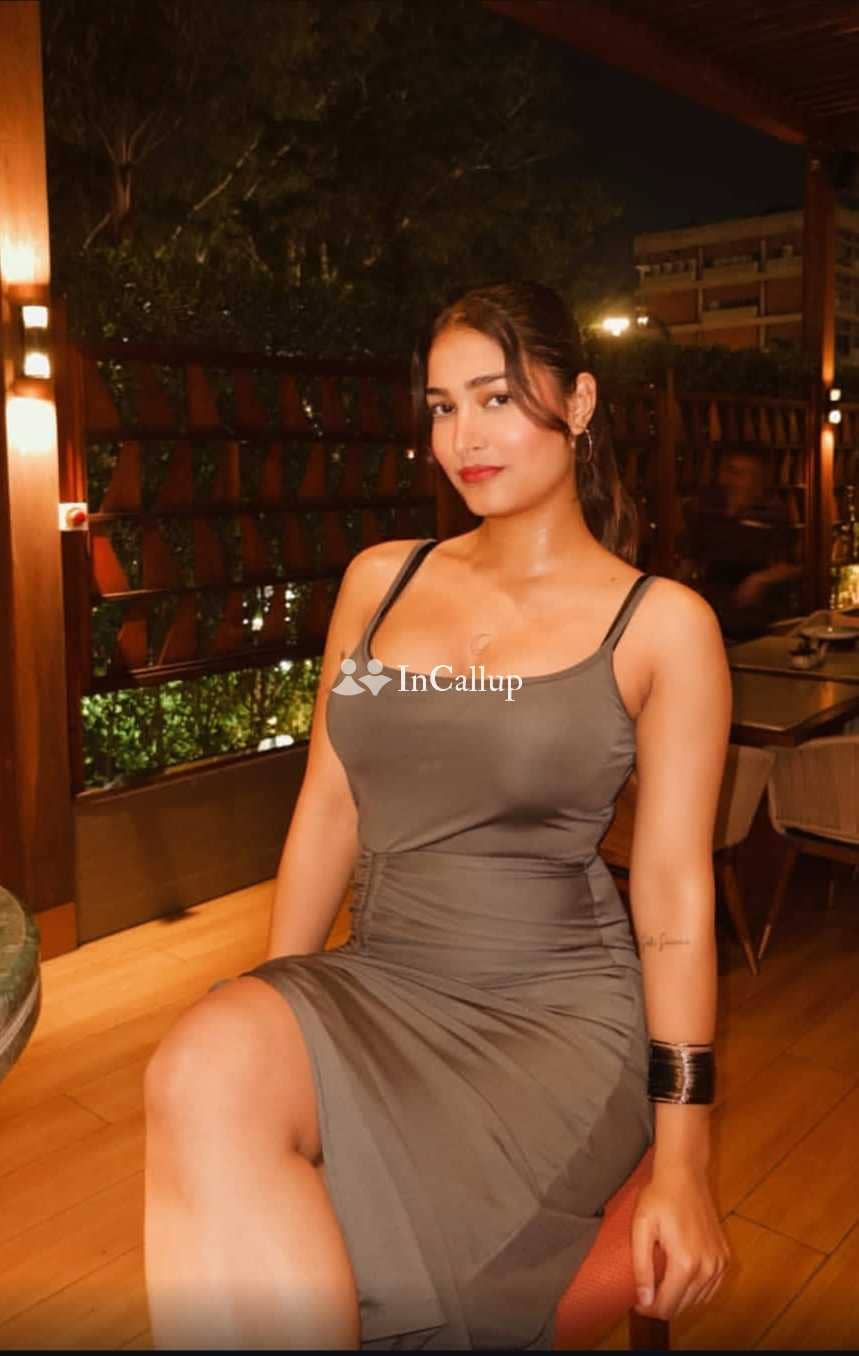 charming videocall escort known for being amorous temptress available now trusted reliable service - Call Girls in Bargarh