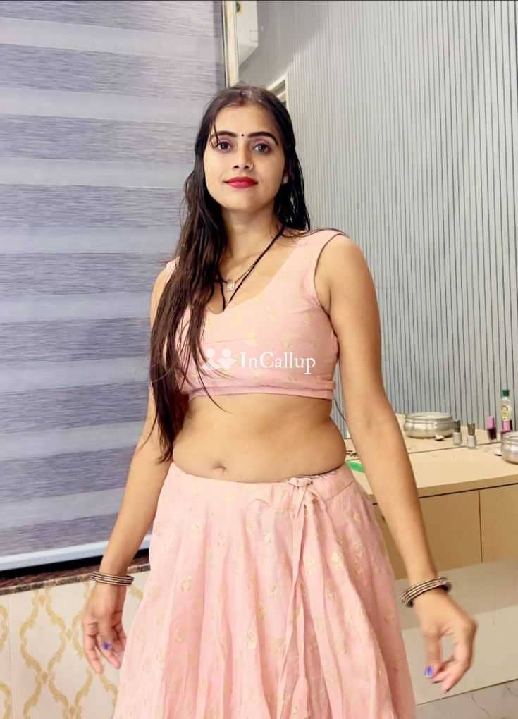 living in barrackpore bold red hair and blue eyes available for both incall and outcall - Call Girls in Barrackpore