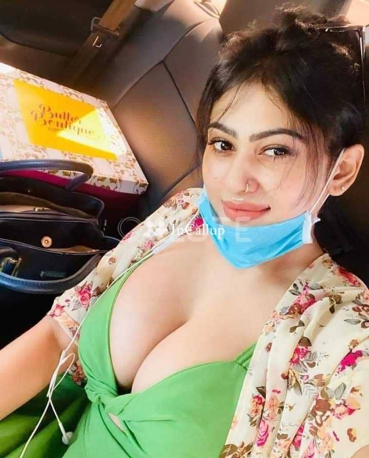 voluptuous with black hair and brown eyes available for outcall available now trusted reliable service - Call Girls in Barrackpore