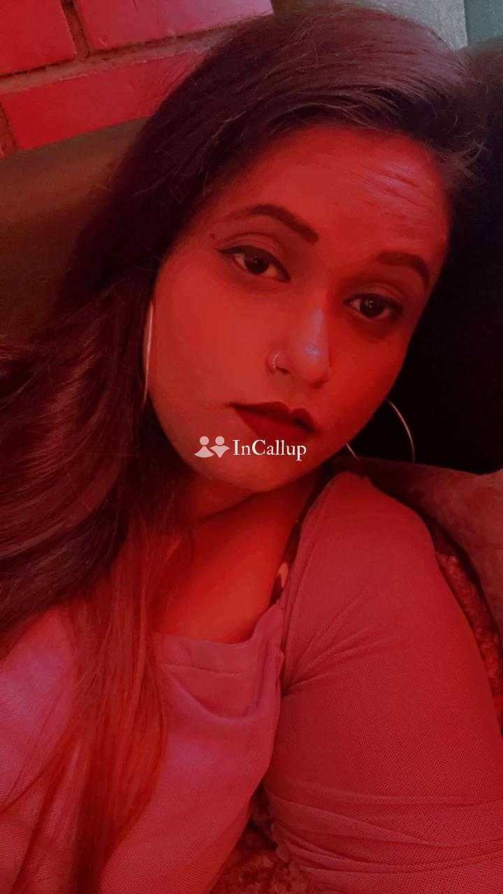 stylish blonde hair and brown eyes visiting barrackpore available now trusted reliable service - Call Girls in Barrackpore