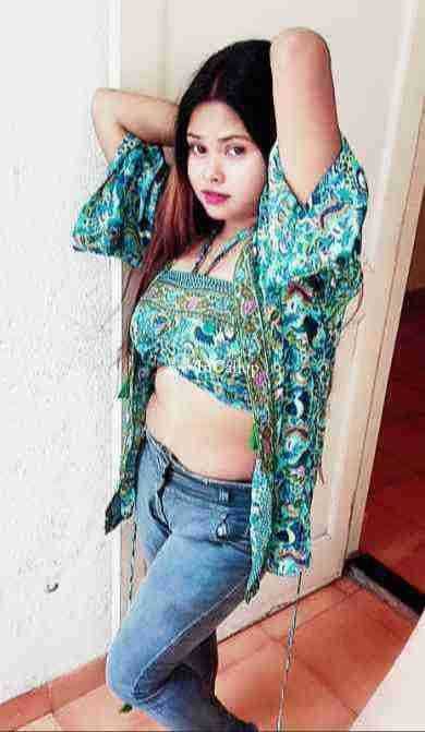 gorgeous low price indipenden twenty year old call girls waiting for you glamorous oral anal blowjob handjob babe - Call Girls in Barrackpore