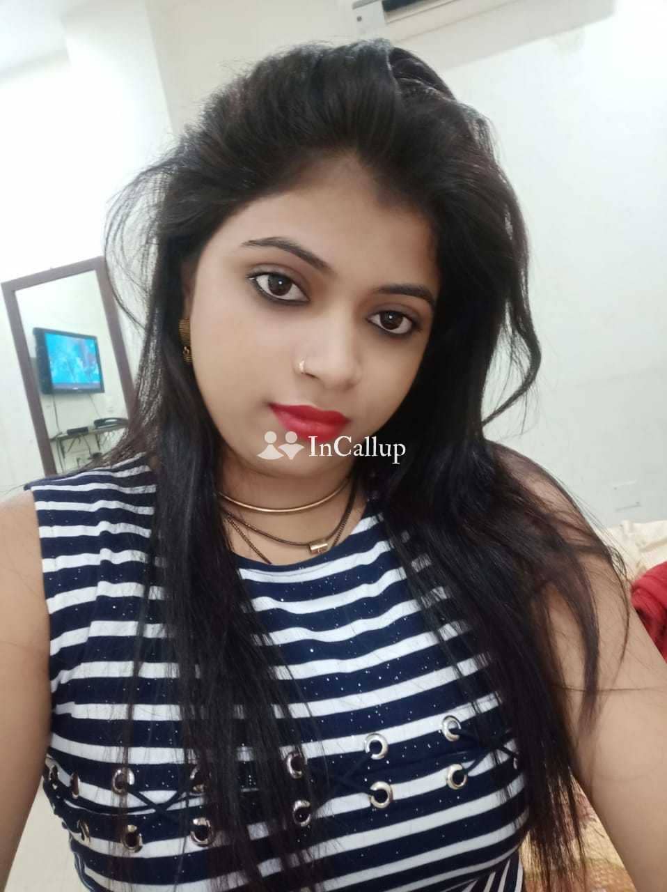 black tall with black body type elegant angal roy a twenty one year old call girls beauty - Call Girls in Barrackpore