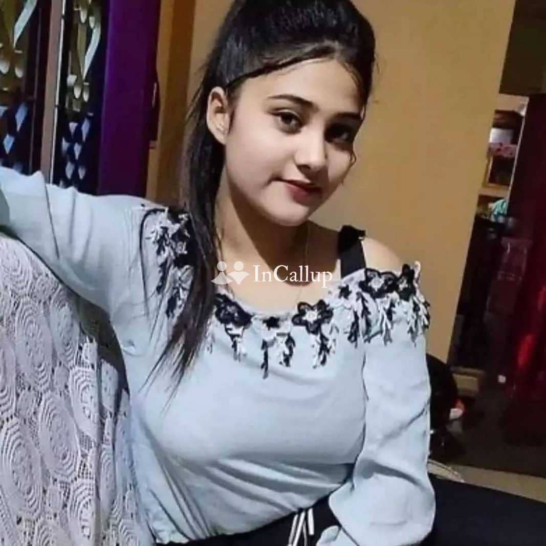 friendly escort in baruipur sparkling black eyes and black hair available for available anytime - Call Girls in Baruipur