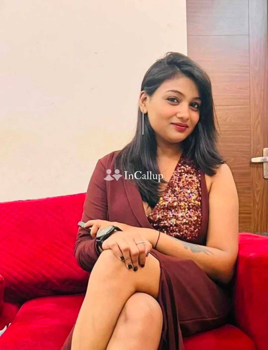 Low price indipendent service available home and hotel service x available servi csys sud dgys gsus - Call Girls in Baruipur