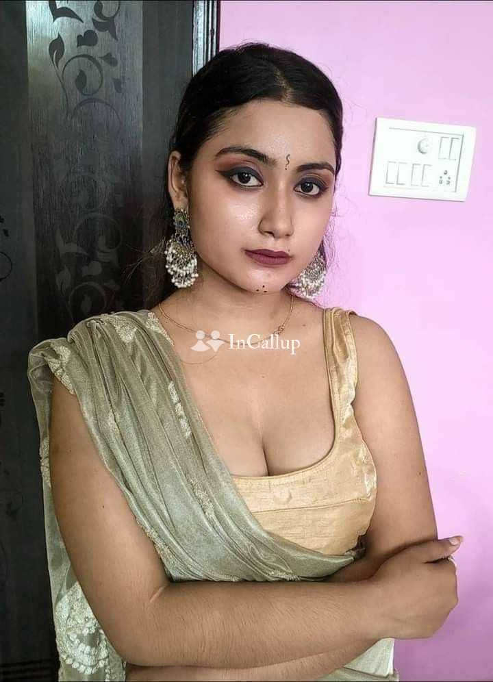 located in basirhat elite riya nineteen years old call girls known for being ravishing - Call Girls in Basirhat