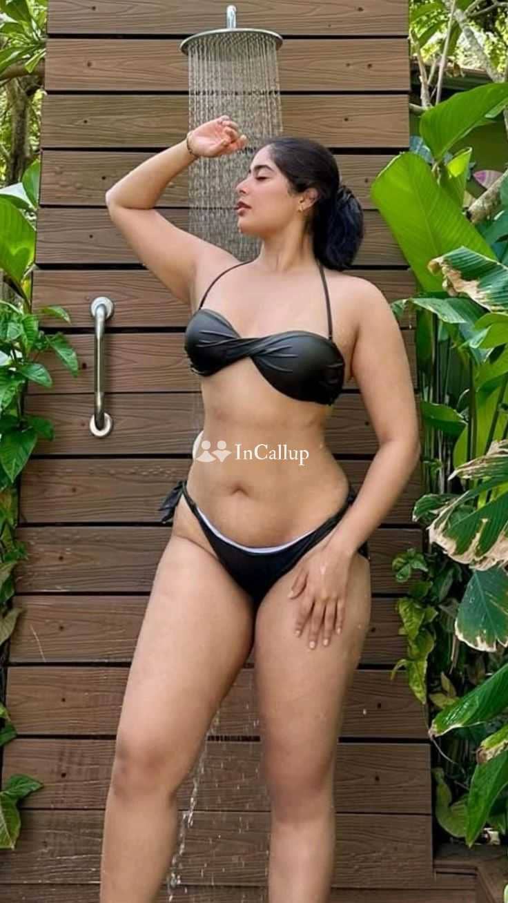 youthful black hair and black eyes known for being professional available for outcall exclusive escort in bastar - Call Girls in Bastar
