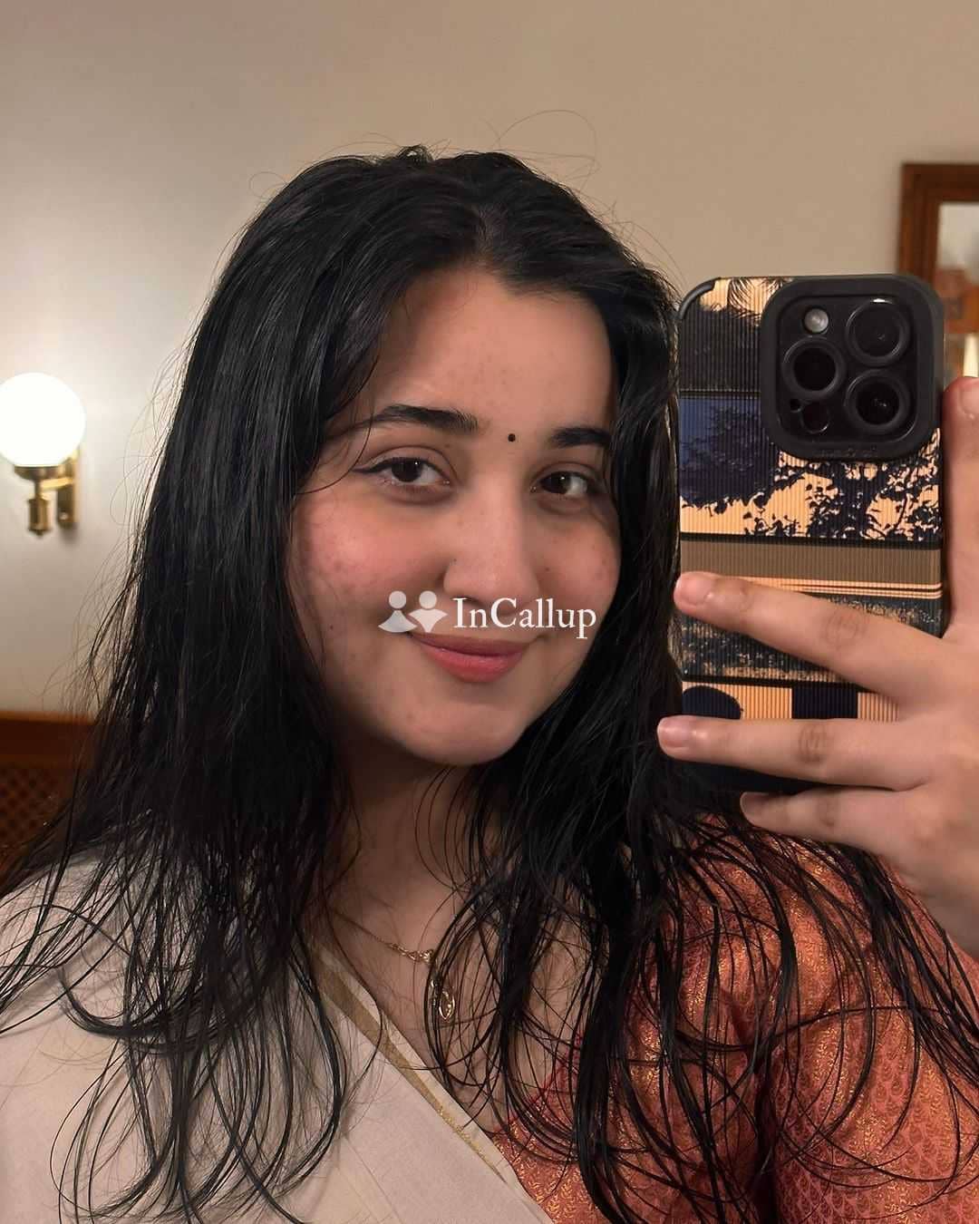 bold black hair and black eyes escort service in behala available for incall known for being alluring glamorous - Call Girls in Behala