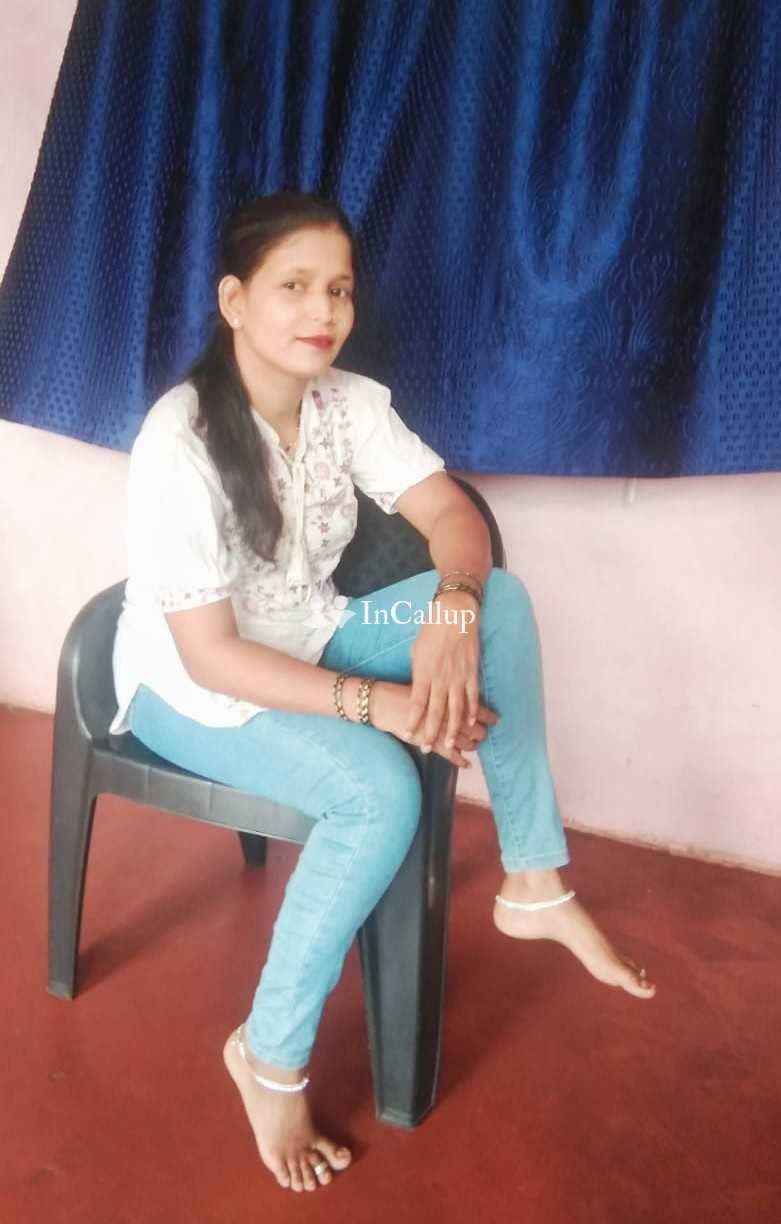 belgaum escort service romantic girlfriend experience 69 position handjob time vibrant black hair and black eyes - Call Girls in Belgaum