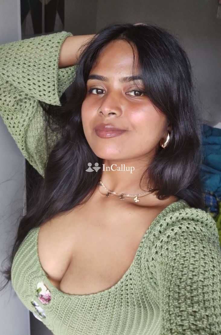 available for available anytime with black body type and brown eyes known for being seductive - Call Girls in Belgaum